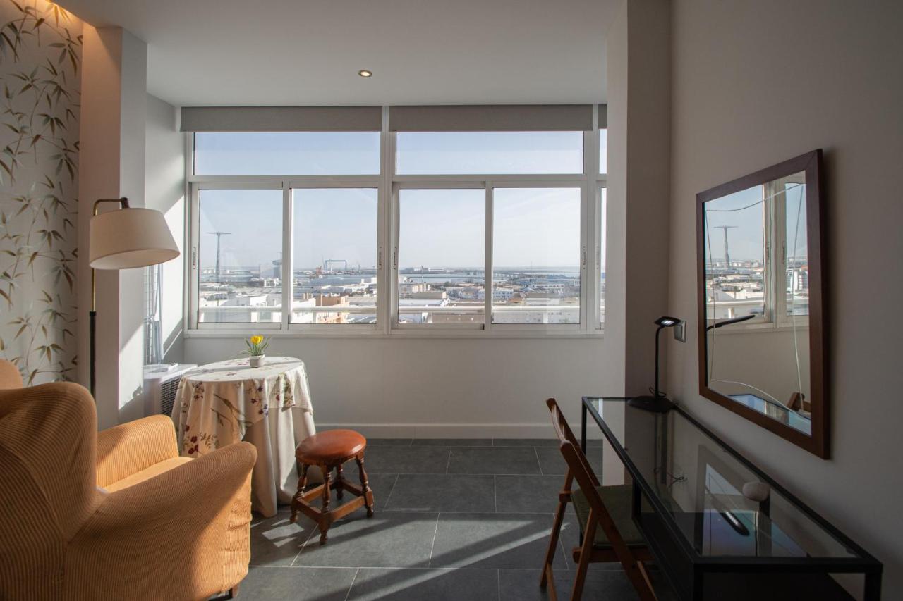 Apartamento La Atalaya De 加的斯 外观 照片